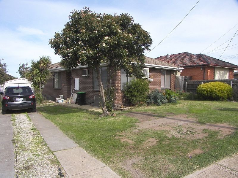 77 Centenary Avenue, Melton VIC 3337