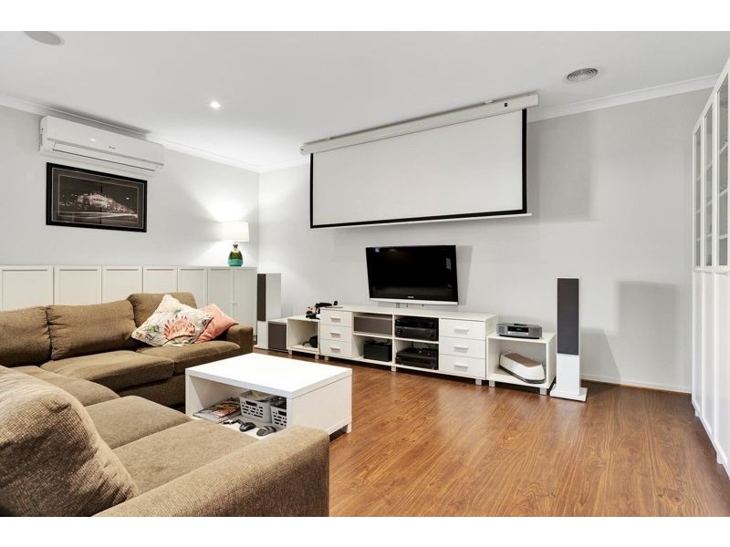 58 Dalray Crescent, Kurunjang VIC 3337