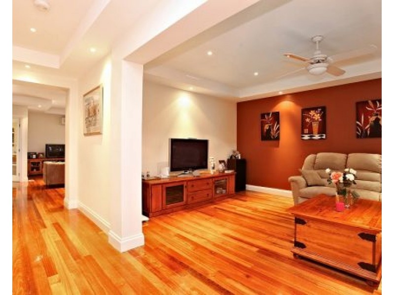 1/3 Sirius Way, Kurunjang VIC 3337