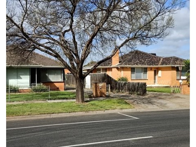 43 Henry Street, Melton VIC 3337