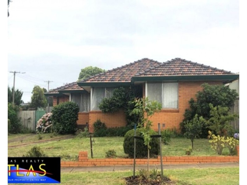 14 OLDERSHAW ROAD, Melton VIC 3337