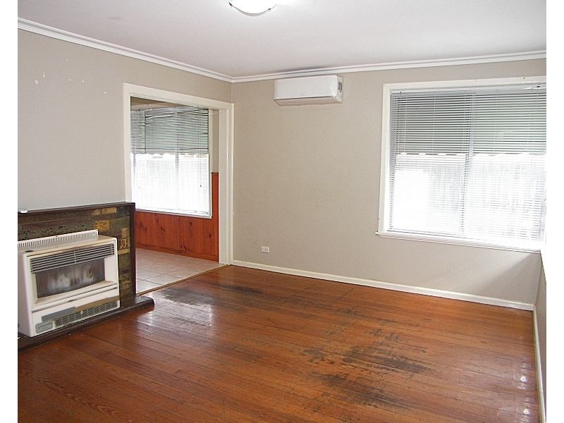 43 Henry Street, Melton VIC 3337