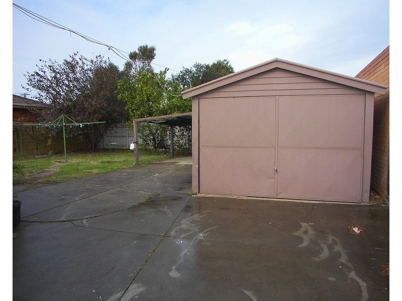 43 Henry Street, Melton VIC 3337