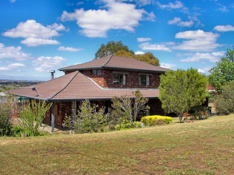 26 Moore, Bacchus Marsh VIC 3340