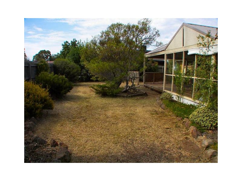 9  Argyll Circuit, Melton VIC 3337