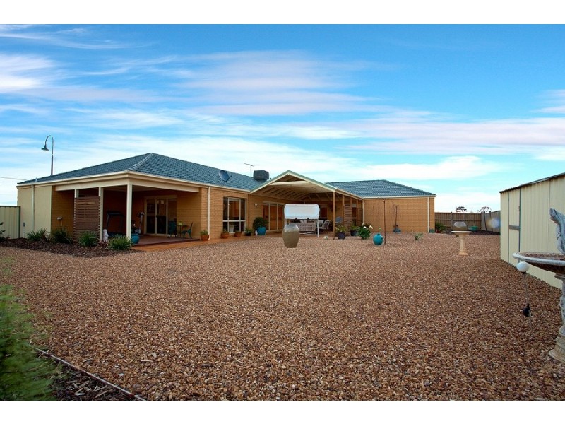 222 Brooklyn Road, Brookfield VIC 3338