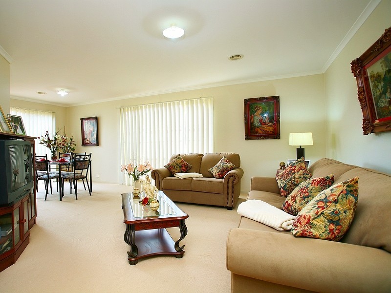 6 Kayla Way, Kurunjang VIC 3337