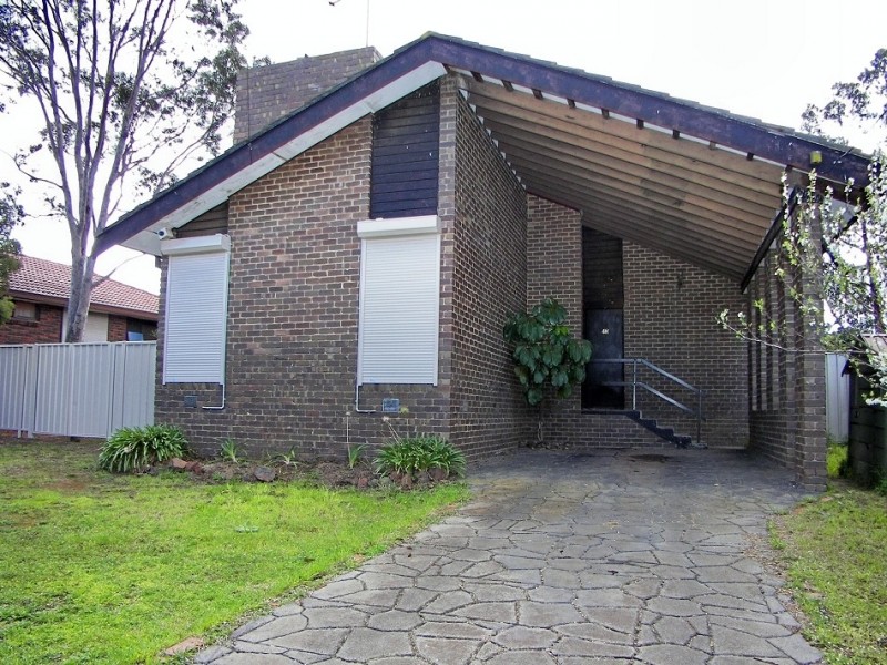 48 Manson Drive, Melton South VIC 3338