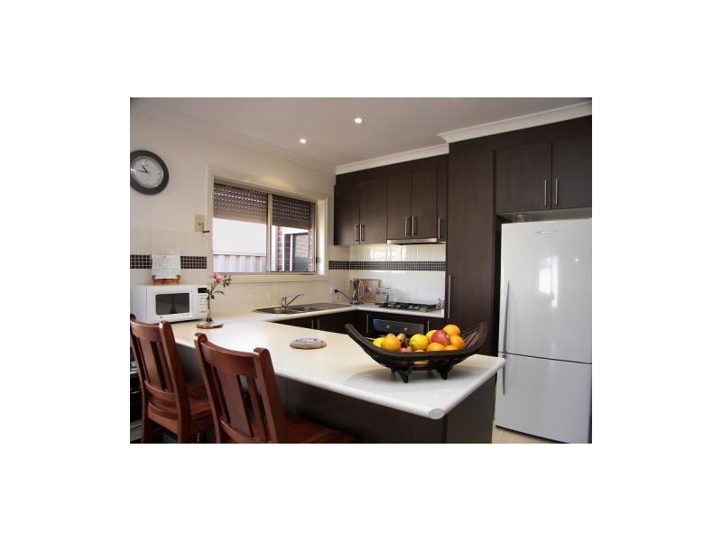 31 Scarborough Crescent, Melton VIC 3337