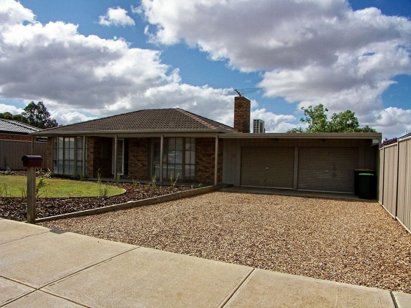 3 Maree Court, Melton VIC 3337