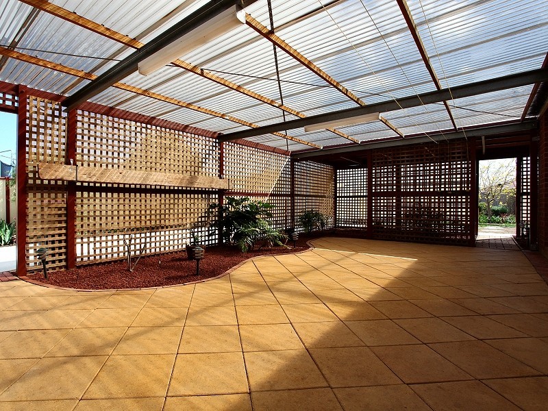 60 Fleetwood Circuit, Melton VIC 3337