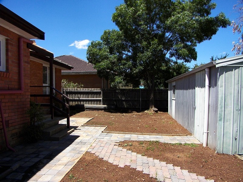 7 Swan Street, Melton VIC 3337