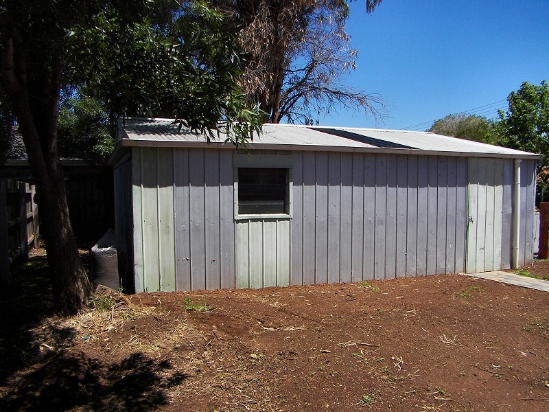 7 Swan Street, Melton VIC 3337