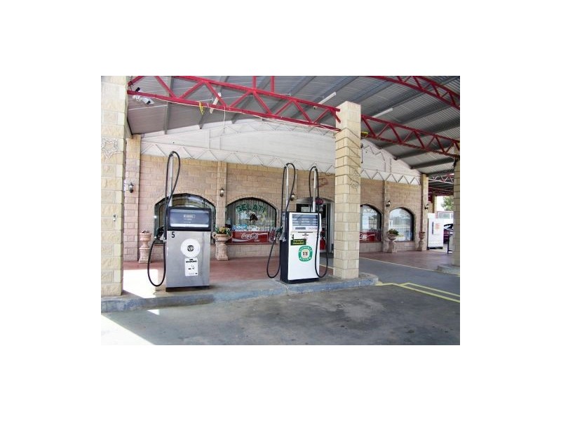 64 Murray Valley Highway, Nyah VIC 3594