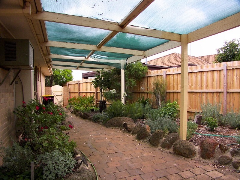 35 Lachlan Road, Melton South VIC 3338