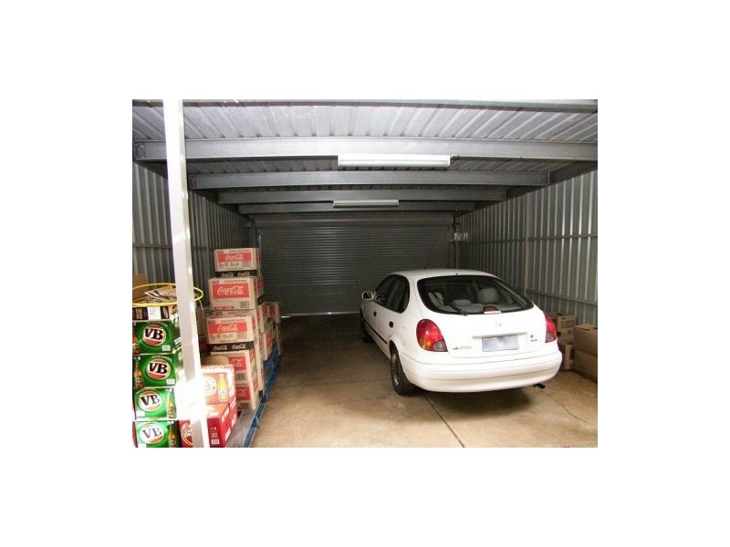 27 Scott, Melton VIC 3337