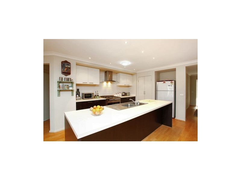 196 Clarkes Rd, Brookfield VIC 3338