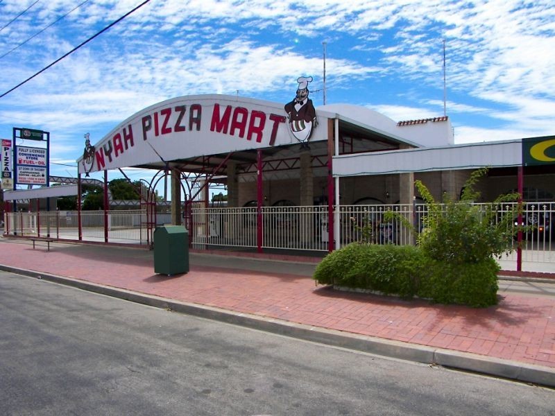 64 Stradbroke Avenue, Nyah VIC 3594