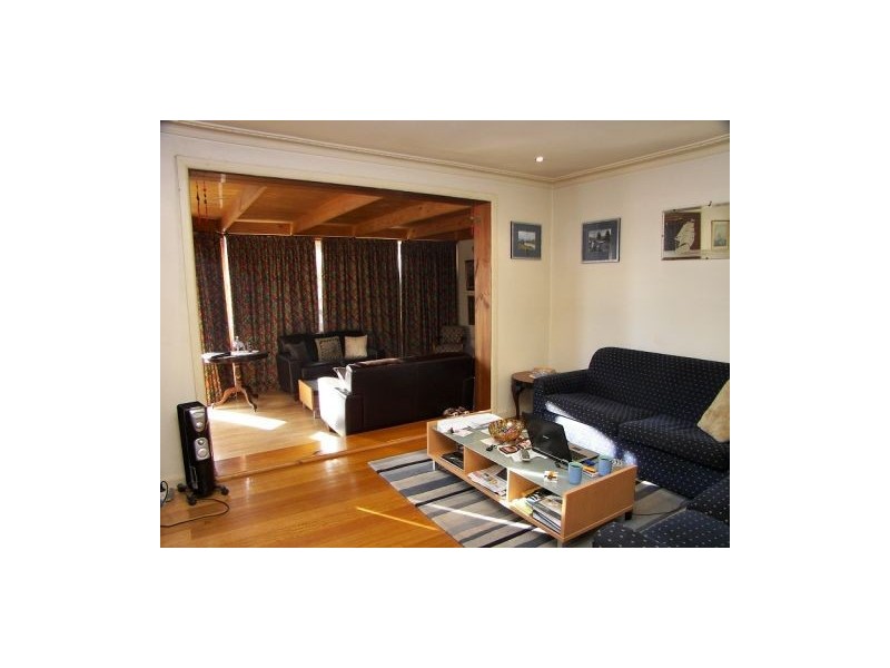 145 Station Road, Melton South VIC 3338