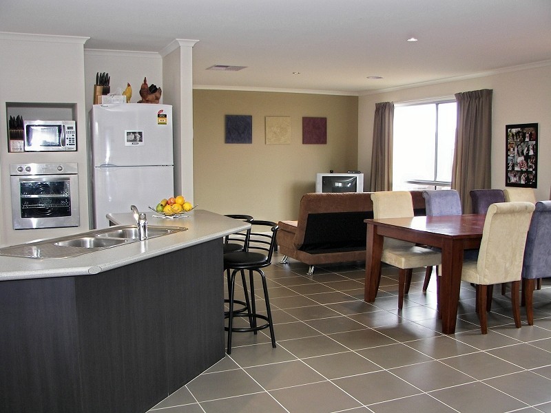 Brookfield VIC 3338