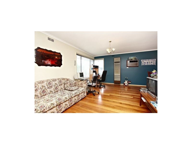 14 Hudson Place, Melton VIC 3337