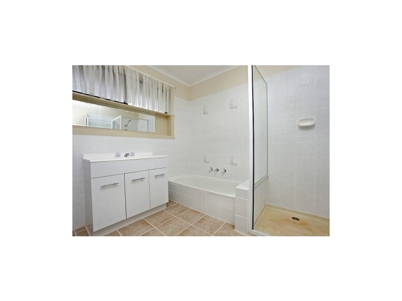 41 Bennett Street, Melton South VIC 3338