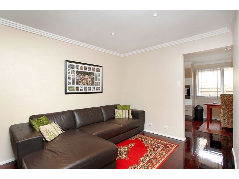 44 Bennett Street, Melton South VIC 3338