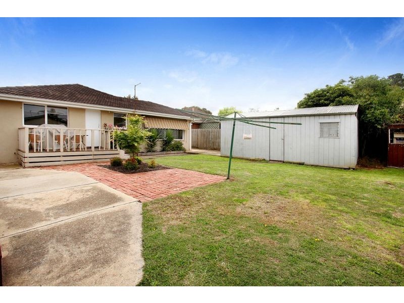 44 Bennett Street, Melton South VIC 3338