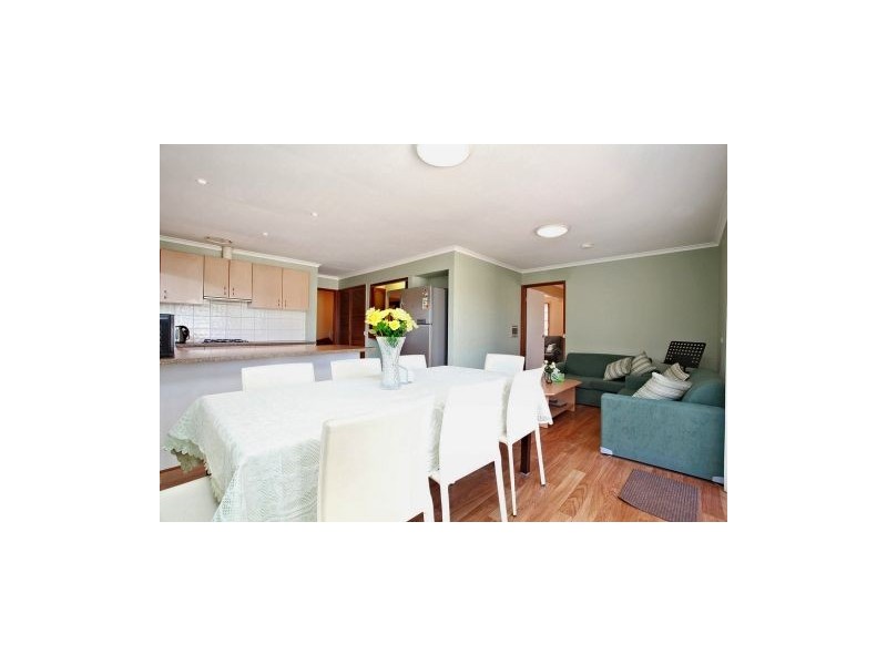 7 Frobisher Street, Melton VIC 3337