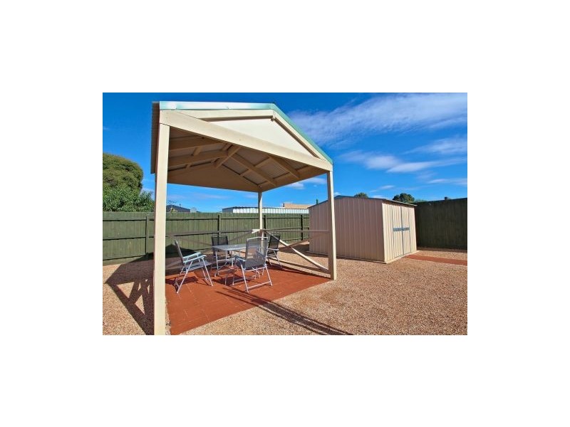 7 Frobisher Street, Melton VIC 3337