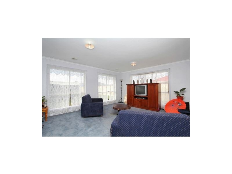 25 Banker Street, Melton VIC 3337