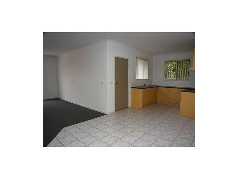 2/25 Wilkins Close, Corio VIC 3214