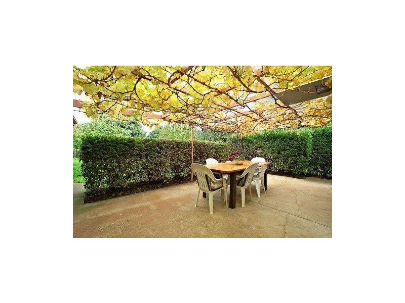 6 Avoca Court, Melton VIC 3337