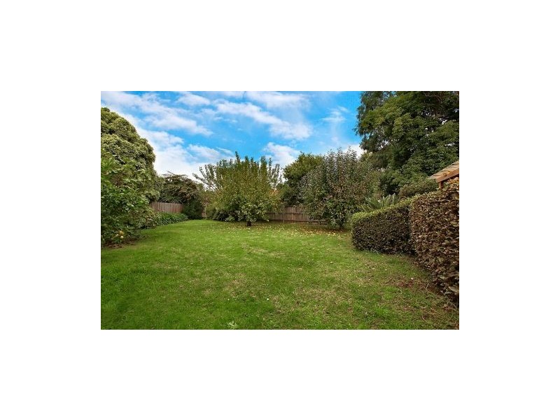 6 Avoca Court, Melton VIC 3337