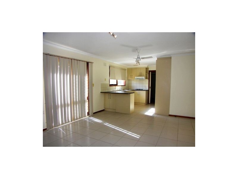 15 Anniba Court, Melton West VIC 3337