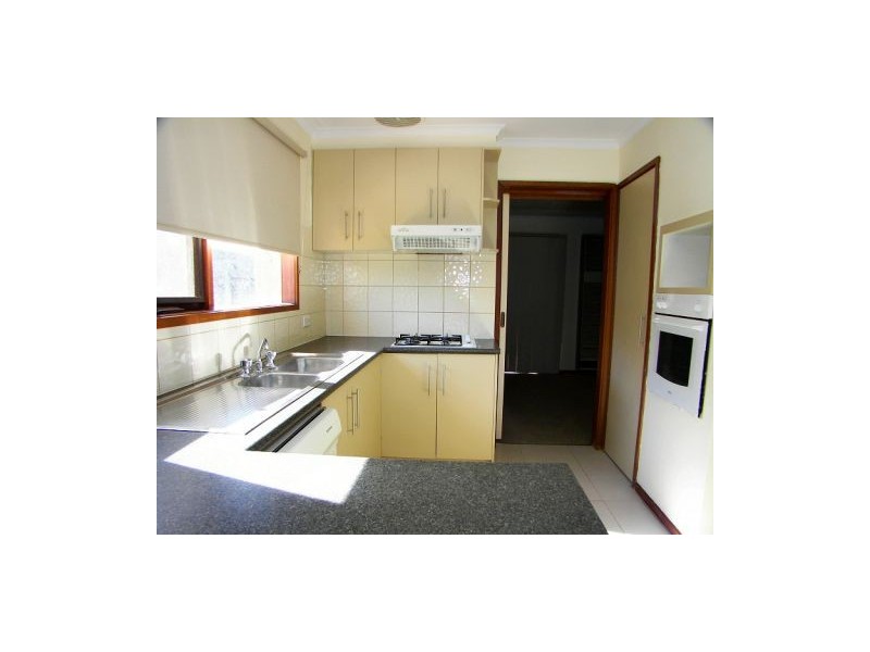 15 Anniba Court, Melton West VIC 3337