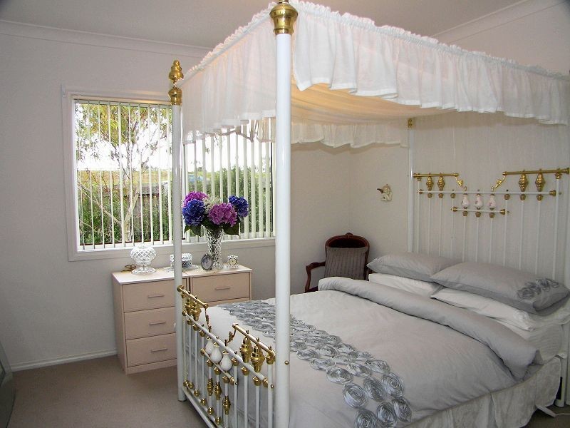 49 Kennett Court, Melton South VIC 3338