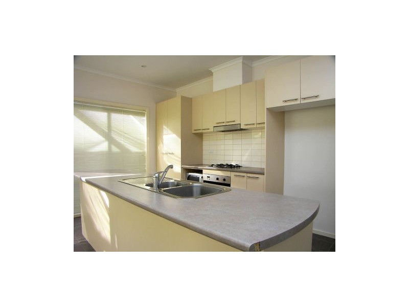 12 Silverleaf Drive, Melton VIC 3337