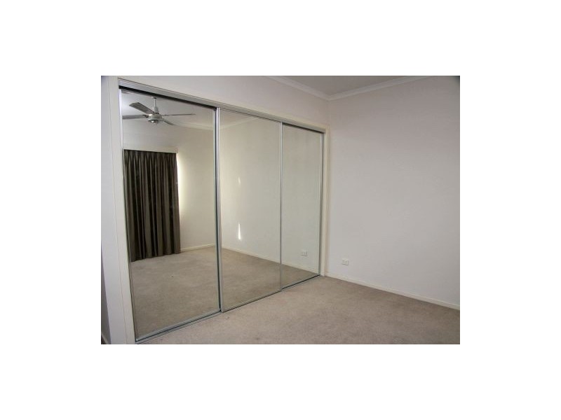 12 Silverleaf Drive, Melton VIC 3337