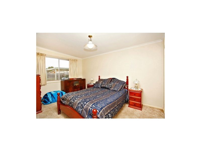 3 Inez Court, Melton VIC 3337