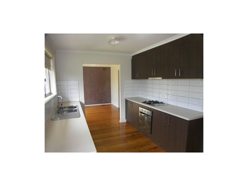 44 Brooklyn Road, Melton South VIC 3338