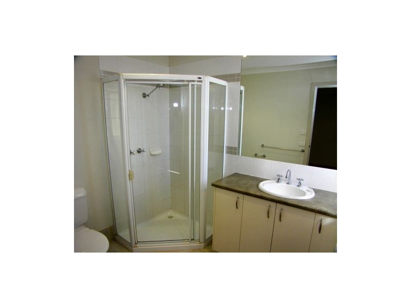 40 Amberlea  Circuit, Taylors Hill VIC 3037