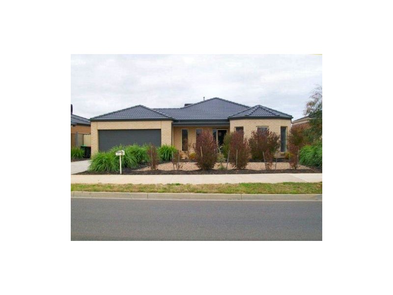 166 Clarkes Road, Brookfield VIC 3338