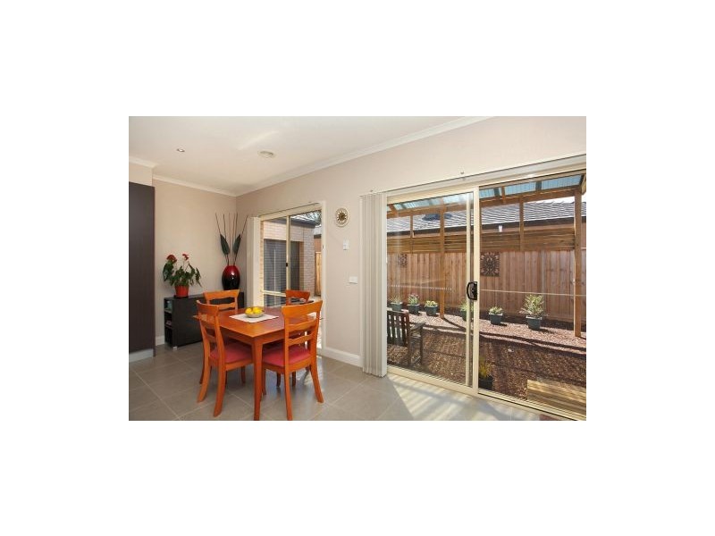 166 Clarkes Road, Brookfield VIC 3338