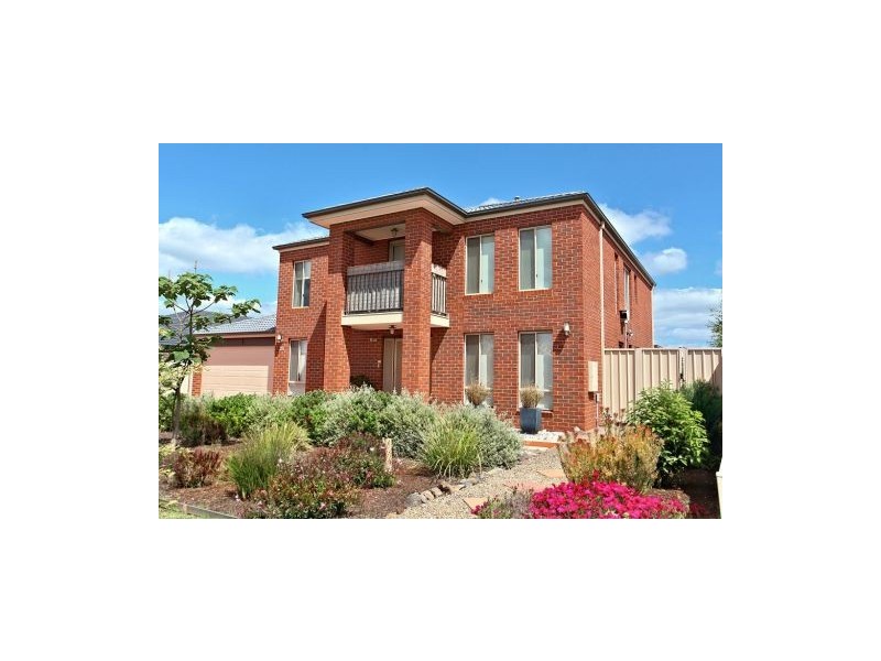 23 Pangbourne Avenue, Melton West VIC 3337