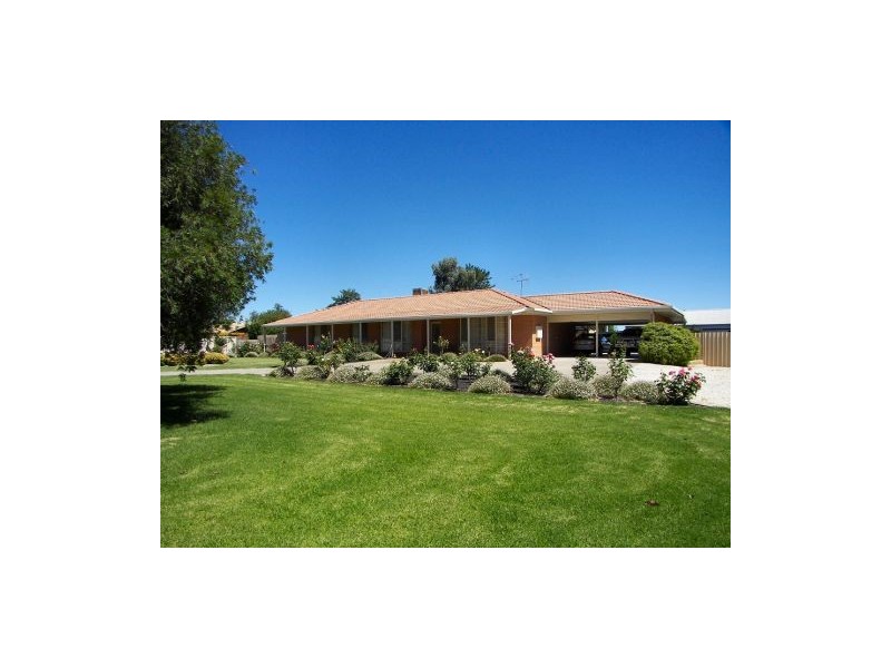 129 Chapman Street, Swan Hill VIC 3585