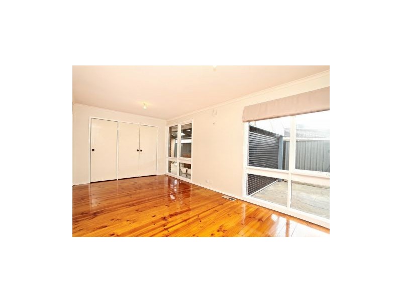 2 Lumea Place, Melton West VIC 3337