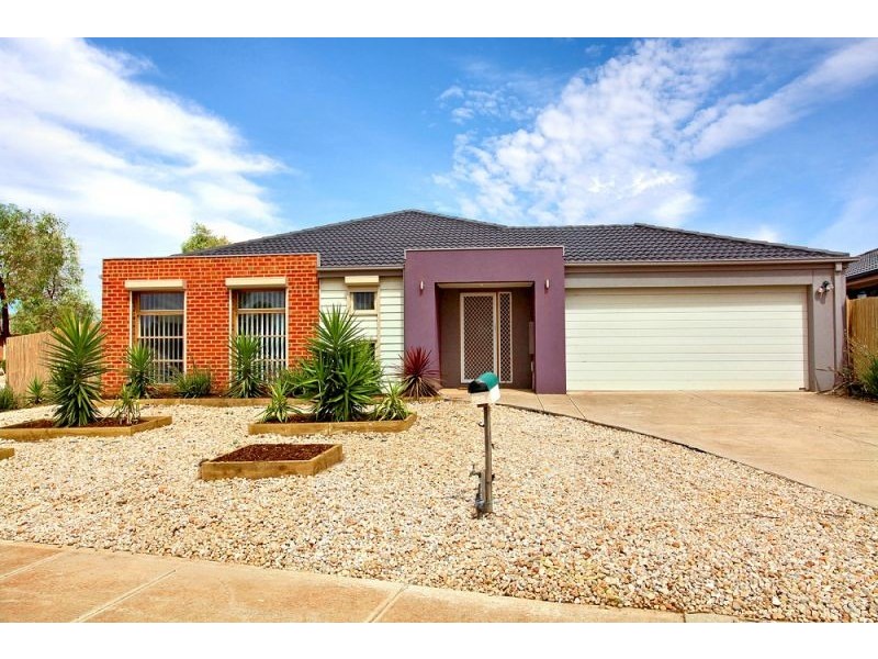 1 Merrijig Court, Kurunjang VIC 3337