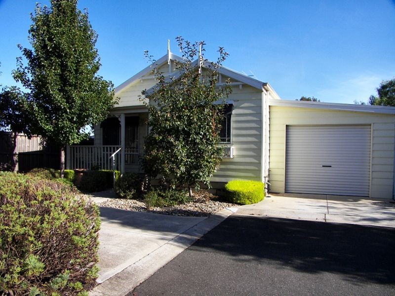 88 Hughes Court, Melton South VIC 3338