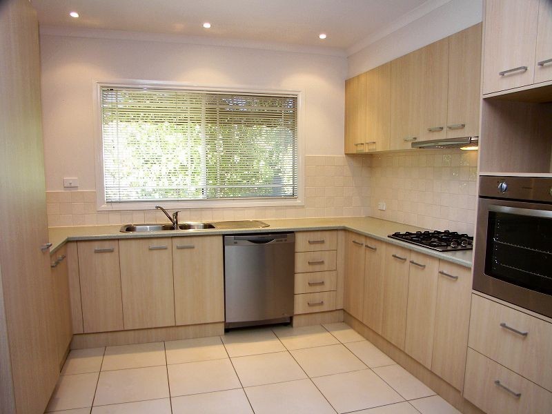 88 Hughes Court, Melton South VIC 3338